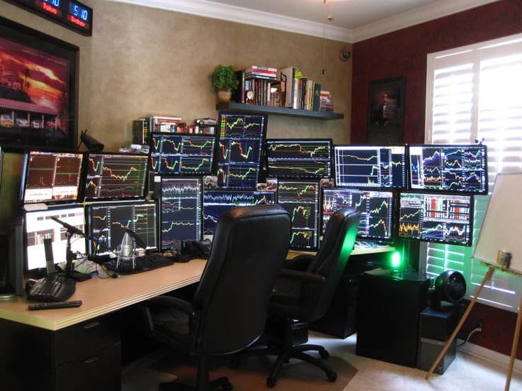 Amazing Home Trading Desk For Foreign Exchange Multi Screens Amazing Home Trading Desk For Foreign Exchange Multi Screens