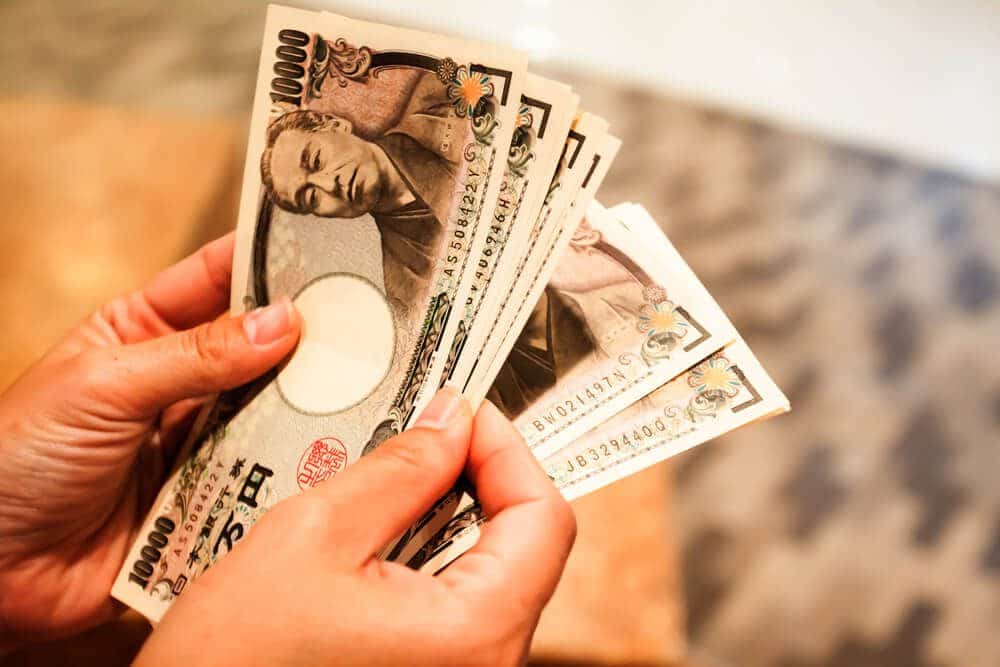 Japanese yen faced significant depreciation against both the U.S. dollar and the euro in response to the Bank of Japan's monetary policy announcement