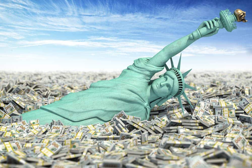 US inflation risk Statue of Libety falls to pile of dollar