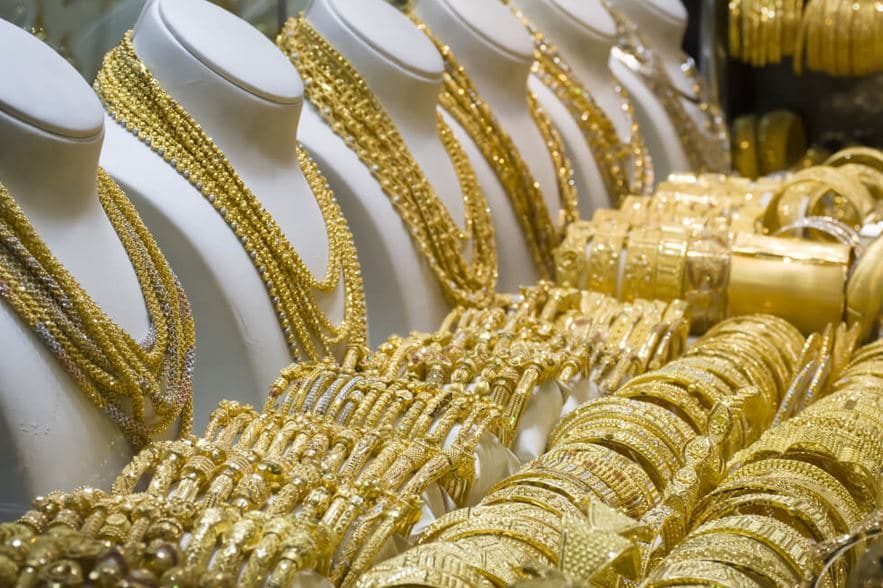 The extended conflict between Hamas and Israel has led to a significant increase in gold prices