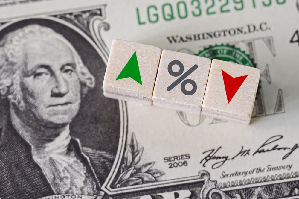 Federal reserve system change interest rates